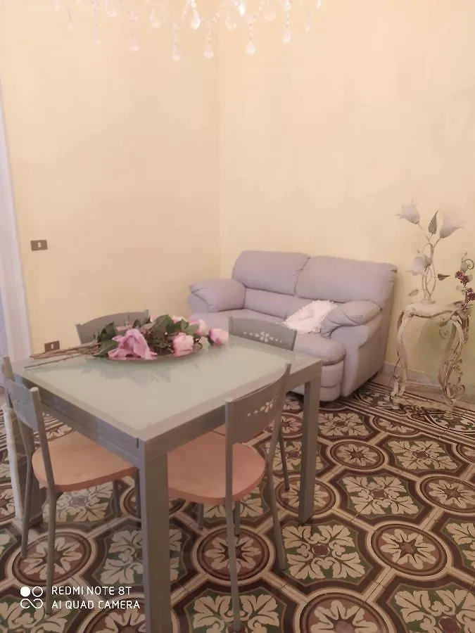 Lu Menzaricchia Centro Storico Di Lecce . Apartment Italy